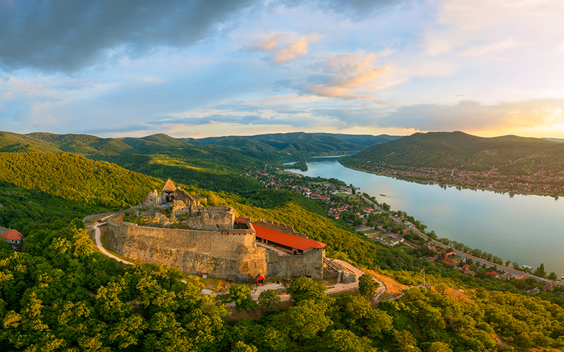 Visegrád vár és a Dunakanyar

