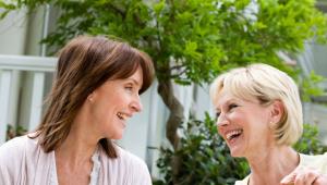 6 dolog, amire 30 felett minden nőnek figyelnie kell: az Alzheimer-kór elkerülésében is segítenek