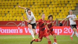 A FIFA is felülvizsgálja a transznemű sportolókra vonatkozó szabályait