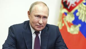 Putyin sokat botoxoltat és hipochonder lehet, de nincs bizonyíték a halálos betegségére egy brit professzor szerint