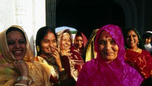 Enyhítettek az abortusztörvényen Indiában