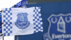 Tulajdonosváltás és 550 millió fontos beruházás jöhet az Evertonnál