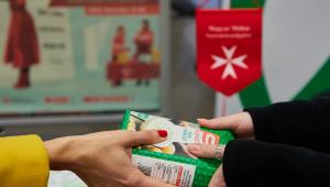Közel 20 ezer családnak segítettek a SPAR vásárlói az idei Adni Öröm! adománygyűjtés keretében