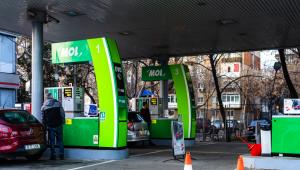 Magyarországon is eladta a Mol több benzinkútját, de újakat is vásárolt