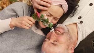 Menopauza: hogyan mentsük meg a kapcsolatunkat a változókorban?