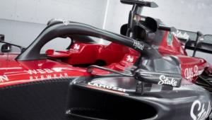 Új Alfa, Bottas vicce, a Ferrari neve – keddi F1-es hírek