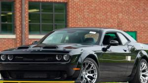 Európában is kapható lesz a Dodge Challenger Black Ghost