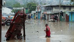 Haiti számára sem szerencsés a június - földrengés, áradás és egy hajó is felborult...