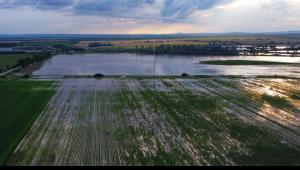 Megáradt a Szuha-patak, szünetel a vonatközlekedés