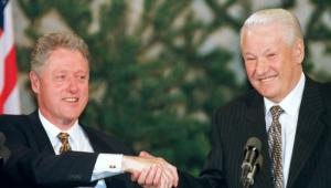 Clinton egykor titkos feljegyzései rávilágítanak, hogy jobb is lehetett volna az orosz viszony