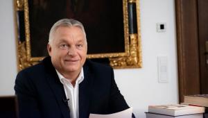 Orbán: Átlagosan közel félhavi nyugdíjjal többet visz a postás novemberben