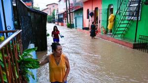 Mexikóban az eső és a szél együttesen rombol - egy halálos áldozat már most is van