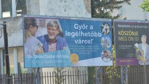 Az önkormányzat fizette az elmúlt hónapokban megjelent Dézsi-plakátokat