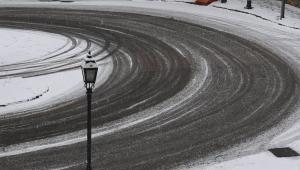 Intenzív havazás és ónos eső okozhat fennakadásokat a nyugati megyékben