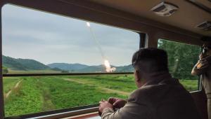 Kim Jodzsong: Észak-Korea soha nem fog lemondani az atomfegyverek fejlesztéséről