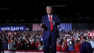 A demokratáknak van tervük arra a forgatókönyvre is, ha Trump a választás estéjén bejelenti, hogy győzött