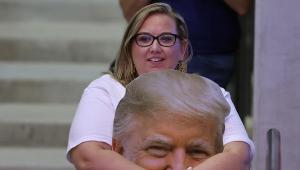 Elképzelni sem lehet ennél sűrűbb kampányt, aminek a végén mégis apró különbségek dönthetik el az amerikai elnökválasztást