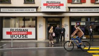 Orosz háborús bűnök háza nyílt Davosban