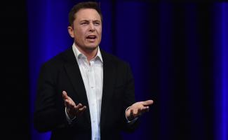 Beperelték Elon Muskot a Twitter befektetői