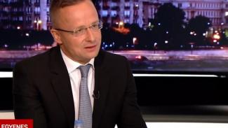Szijjártó: Az extraprofitadót nem vetjük ki a termelő vállalatokra, míg a globális minimumadót azt kivetik. Ez a nagy különbség