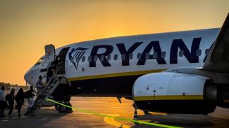 Kormány vs. Ryanair: soron kívüli fogyasztóvédelmi vizsgálatot rendelt el Varga Judit a cég ellen