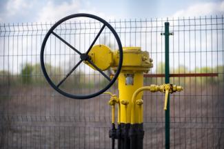 Népszava: a tőzsdei árnál is drágábban kaptuk a gázt az oroszoktól