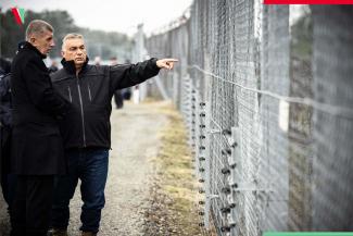 Túlzott Orbán, amikor a magyar határt ostromló migránsok százezreiről beszélt
