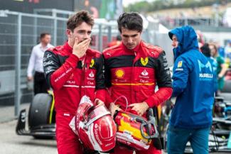 Ferrari: Eljöhet az ideje a csapatutasításnak