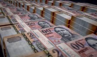 Tényleg a gáz miatt gyenge a forint? Jó eredmények után esik a Mol