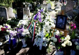 Újpest: végső búcsút vettek Tóth Józseftől