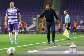 11-es: nem hallgattak az Újpest játékosai a vezetőedzőre