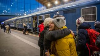 A vasútállomásokon kezdődik az új élet az ukrán menekültek számára