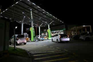 Szlovéniában és Romániában is olcsóbb lett a tankolás az árstop kivezetése után, mint nálunk