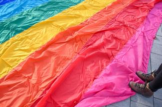 Az Európai Bizottság garantálná, hogy minden országban házasodhassanak és fogadhassanak örökbe az azonos nemű párok, de Lengyelország elutasította a javaslatot