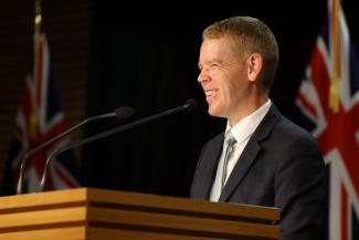 Beiktatták Új-Zéland új miniszterelnökét