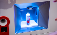 Új magyar találmány: már te is kipróbálhatod a világ első fújós dezodor utántöltő automatáját