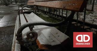 Nekünk eddig ennyi jutott -  hófoltok Debrecenben