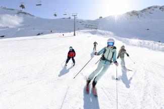 Hazai szállodából járnak síelni Ausztriába a magyarok