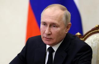 Elfogatóparancsot adott ki Putyin ellen a hágai Nemzetközi Bíróság