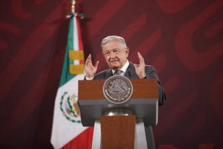 Azért van drogkrízis Amerikában, mert az emberek nem ölelgetik egymást eleget, állítja a mexikói elnök