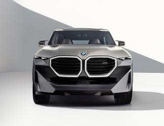 Tisztább formatervet kaphatnak a jövőben a BMW-k