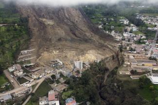 Hatalmas földcsuszamlást hozott az esős évszak Ecuadorban - 47 halálos áldozat már most is van