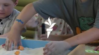 A magyar oktatási rendszer nem tud mit kezdeni a speciális nevelési igényű ukrán menekült gyerekekkel