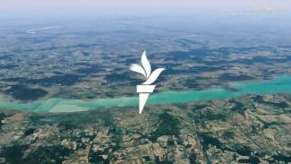 „Balaton-bitorlás folyik” – a vízügy elkezdte lebontani az illegális stégeket