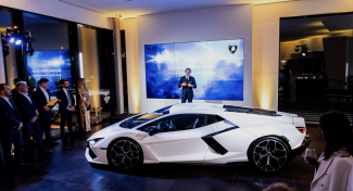 Nagy segítség ez a százmilliós autók szerelmeseinek: megnyílt az ország első Lamborghini-márkakereskedése
