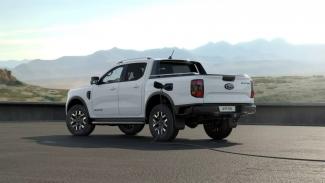 Jön a konnektoros hibrid Ford Ranger