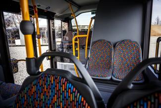 Büntetőfékezett a busz előtt Sopronban