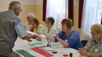 Civil szervezetek: A magyar választások több ponton továbbra sem felelnek meg a demokratikus követelményeknek
