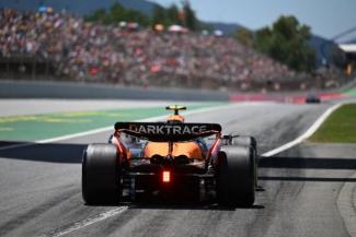 Norris-elsőséggel indult a barcelonai F1-es hétvége