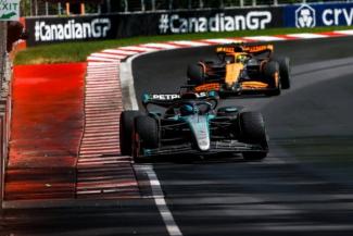 „Kezdenek rájönni a Mercedesnél” – McLaren